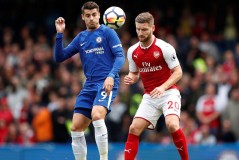 萨卡：17岁足球新星闪耀切尔西，引豪门争抢